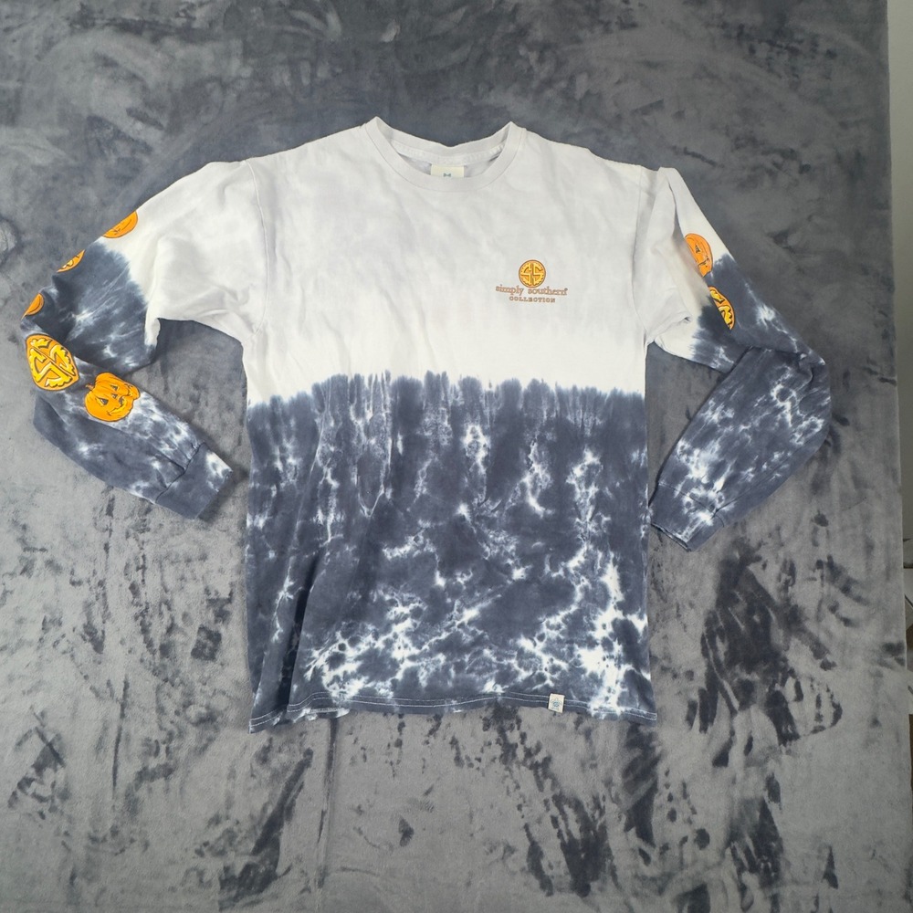 Simply Southern Long Sleeve Tee Womens Medium Blue Pumpkin Puppy Tie Dye Graphic
